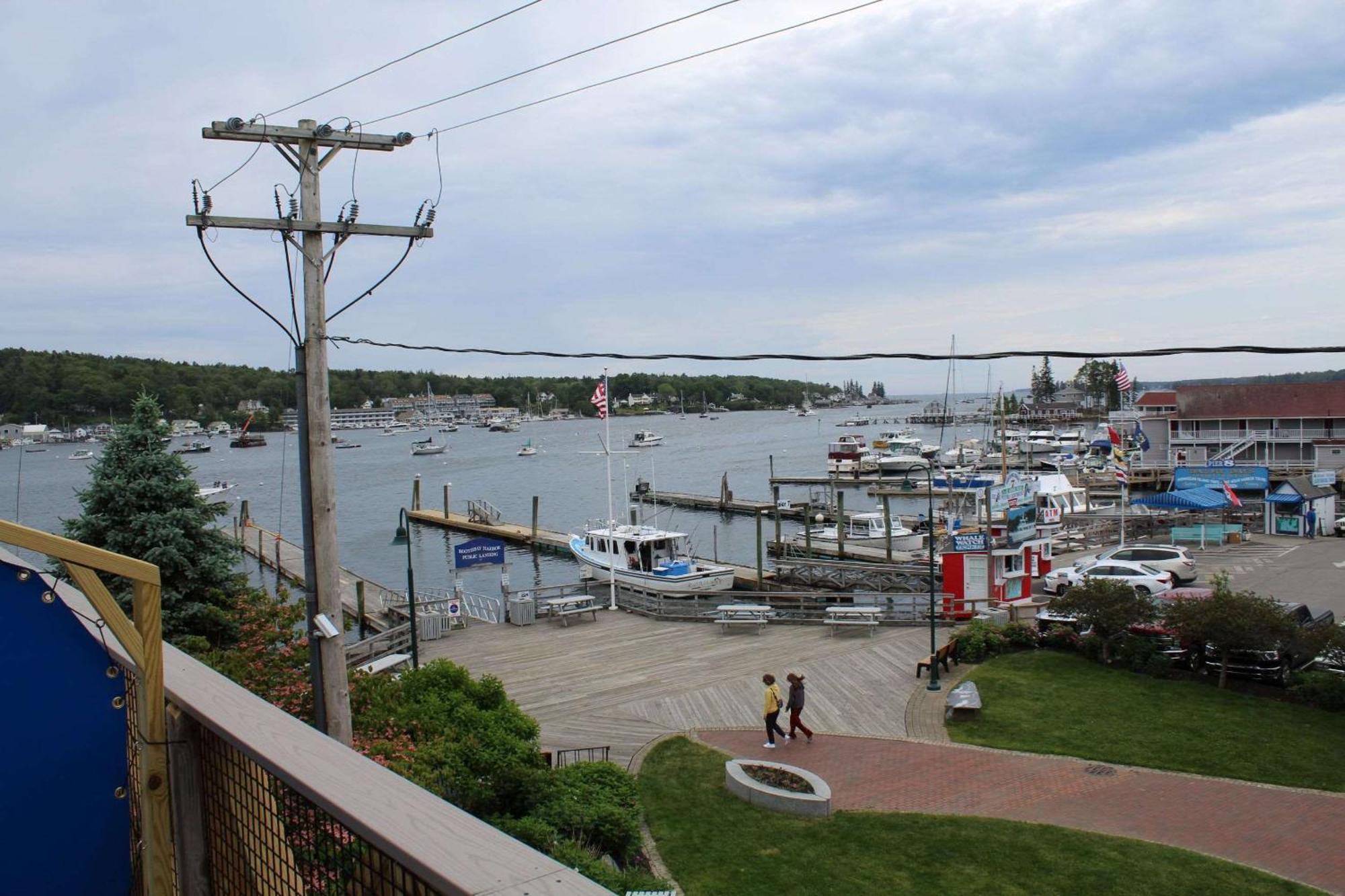 Fisherman's Wharf Motel Boothbay Harbor