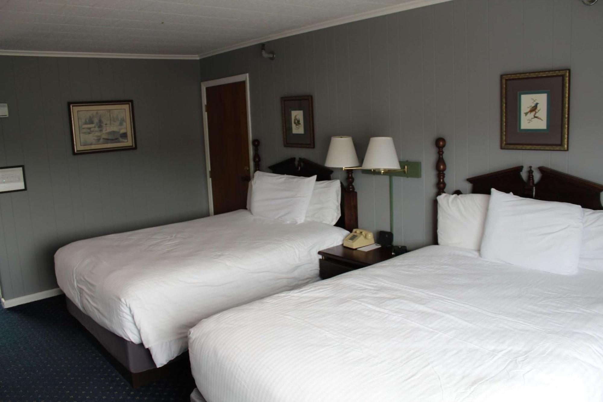 Fisherman's Wharf Motel Boothbay Harbor