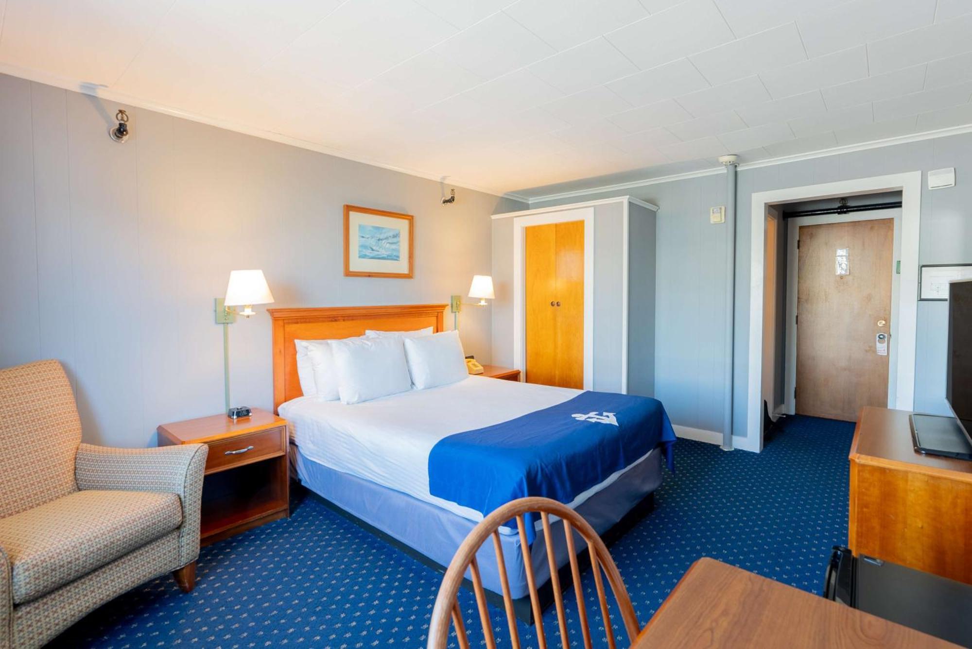 Fisherman's Wharf Motel