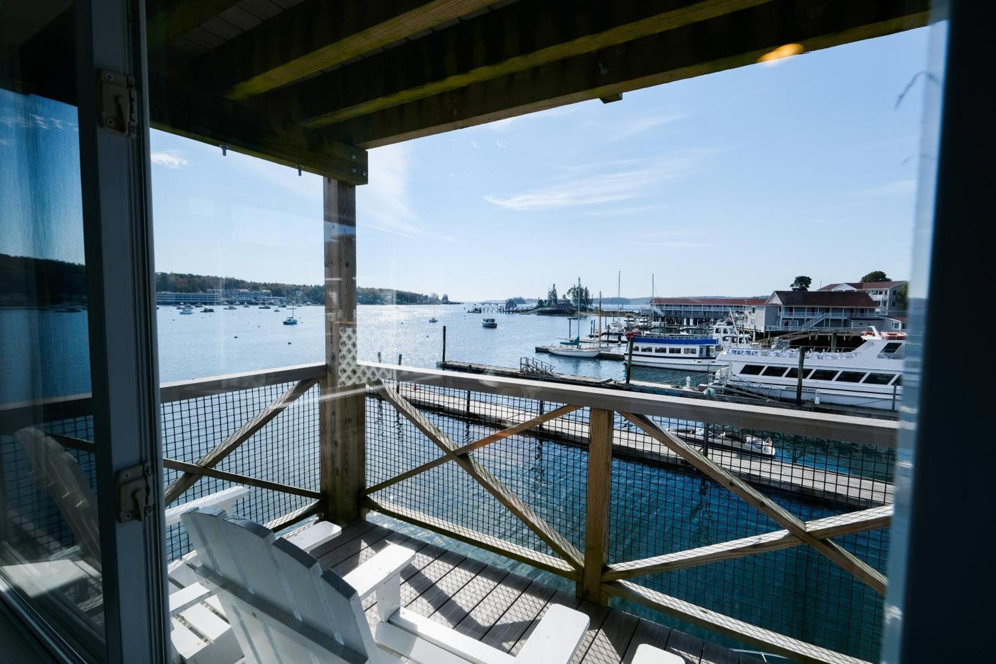 Fisherman's Wharf Motel 2*